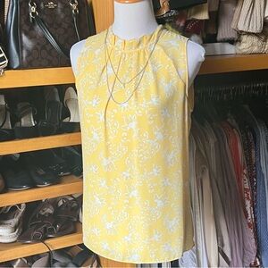 ROSE & OLIVE Floral Yellow Sleeveless Top